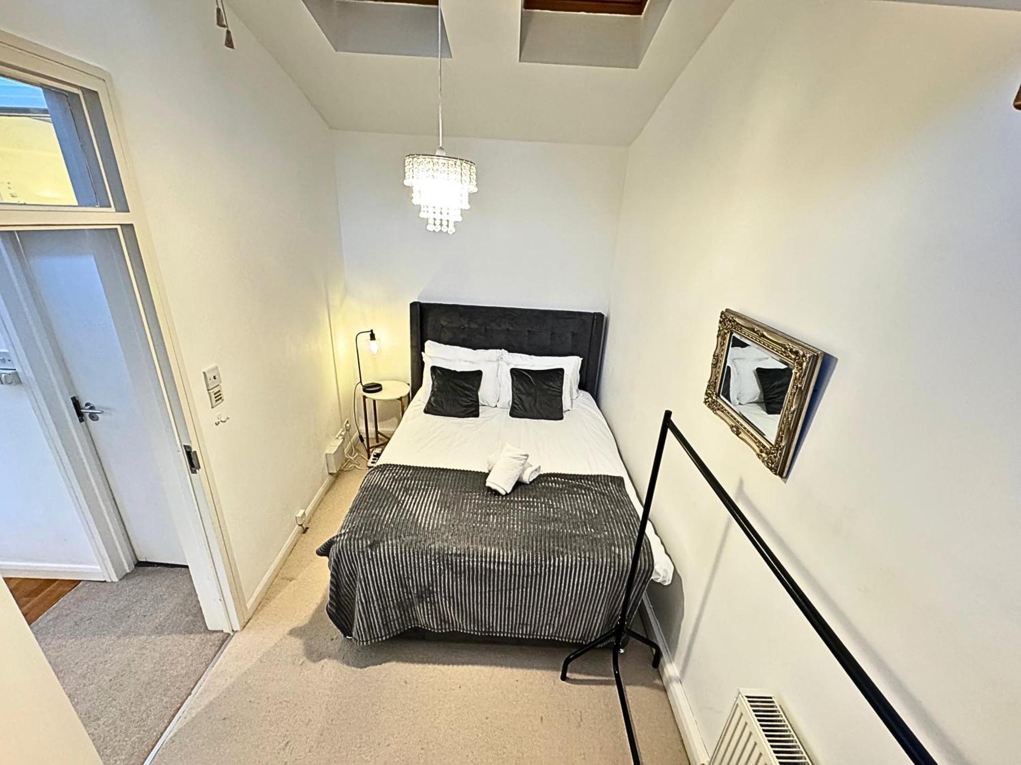 The Heart Of Kensington Mews - 3 Bedrooms House-Private Entrance-Hyde Park Walk Away-Green Park 9 Minutes Underground- The Best Of London With Glamour Of Kensington Bagian luar foto
